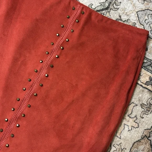 BISOU BISOU Pumpkin Orange Faux Suede Studded Fall Skirt Western SZ 6 - Picture 2 of 5